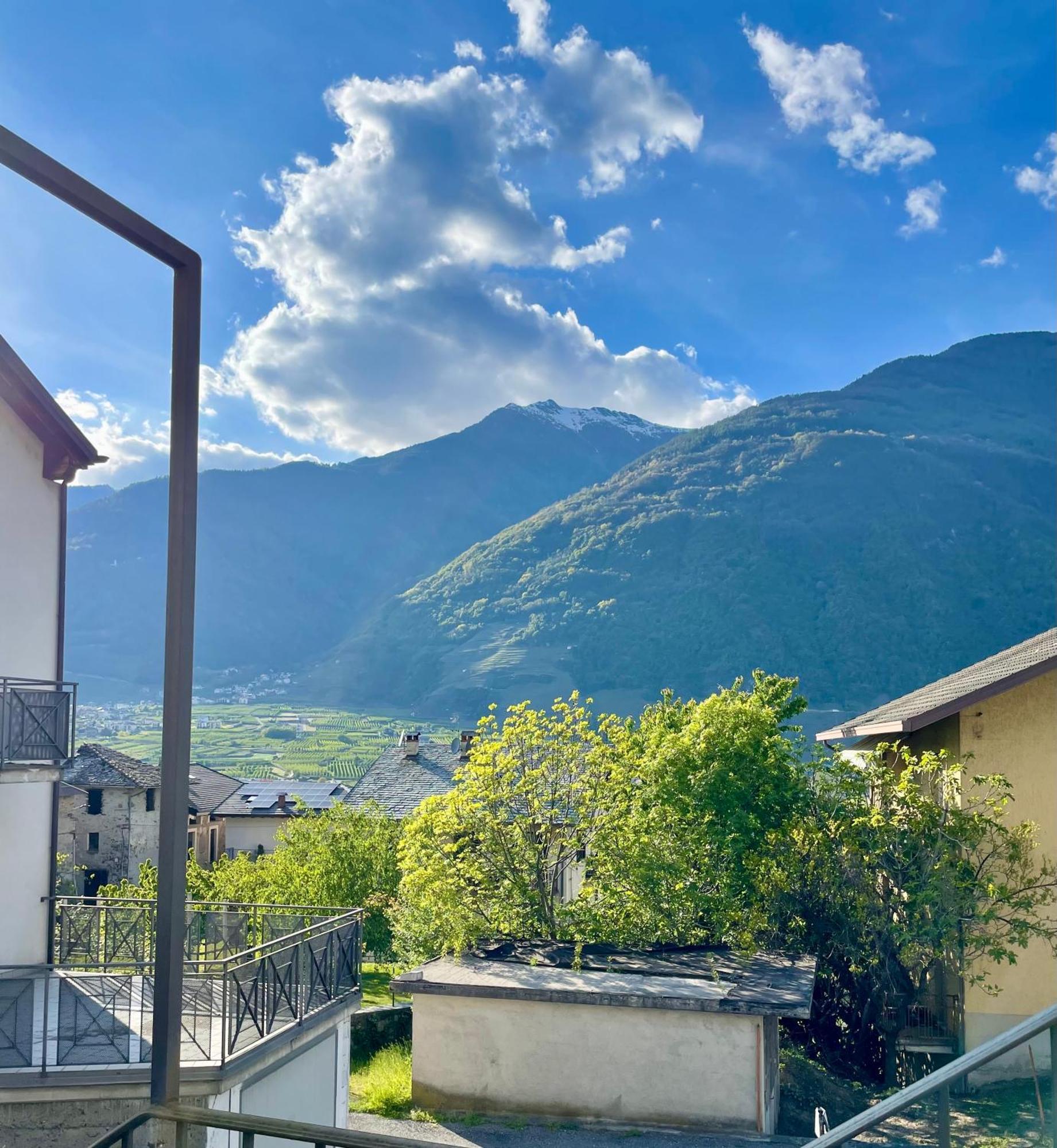 Hotel Ca Marasciol A 5 Minuti Dal Trenino Rosso Del Bernina Express Villa di Tirano Exterior foto